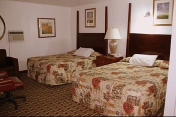 EXECUTIVE INN AND SUITES - LAK (Lakeview)